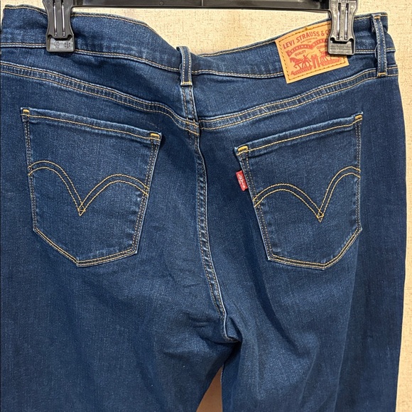 Levi's Dark Blue Flare & Wide Leg Jeans - Picture 3 of 5